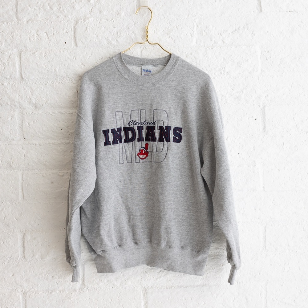 Vintage The Game Gray Cleveland Indians Crewneck Sweater - made in USA - Large